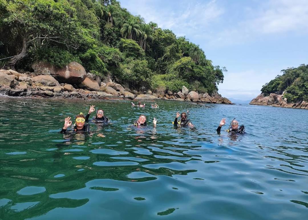 Ubatuba Wild Surf Hostel Bagian luar foto